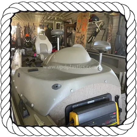 Lund 2001 2010 Mr. Walleye Starboard Side