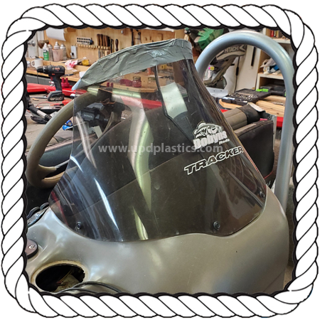 Bass Tracker 2004 17.7 ft PT 175