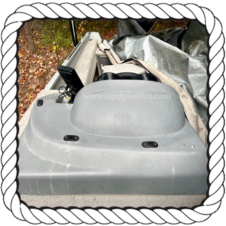 Smoker Craft 2011 16ft Resorter Starb