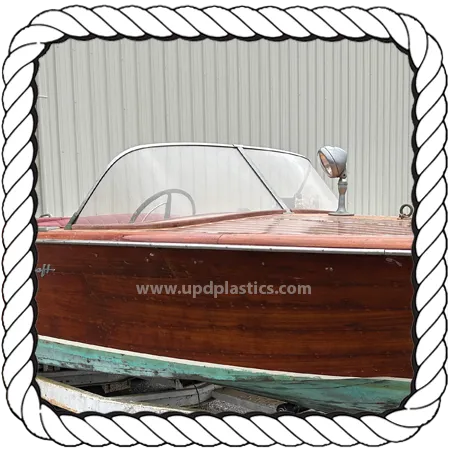 Chriscraft 1958 19 ft Capri Port and Starboard