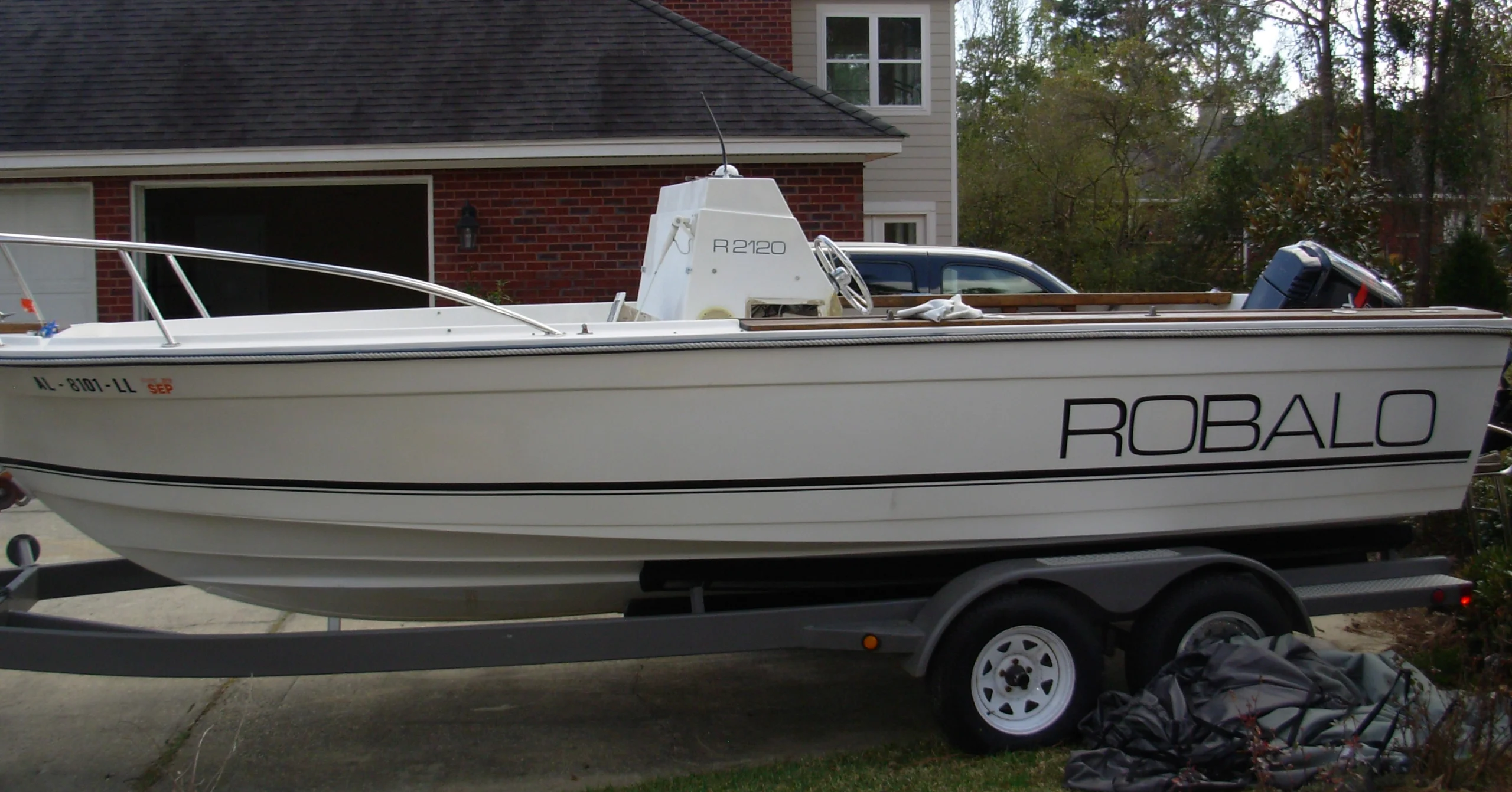 Robalo Windshields 1980’S Models