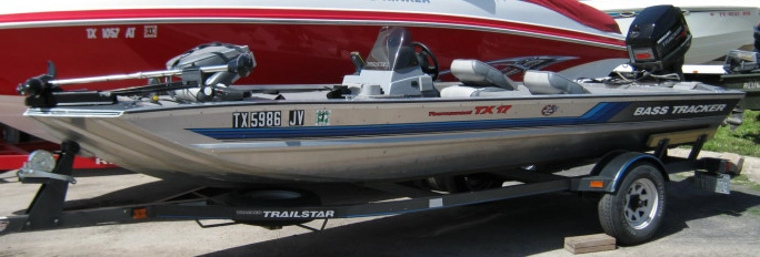 BASS TRACKER